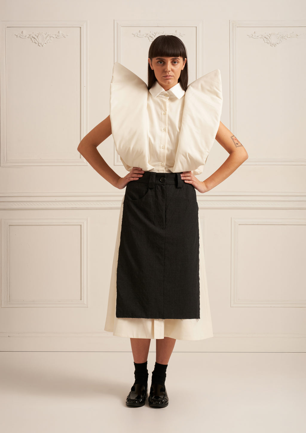 Alien Fashion Uniform - Futuristic Couture | ARISO